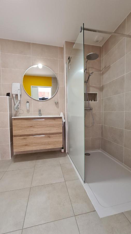 Le Maconnais Guest House Vinzelles ภายนอก รูปภาพ